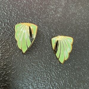 Vintage Elegant Green and Gold Leaf Earrings